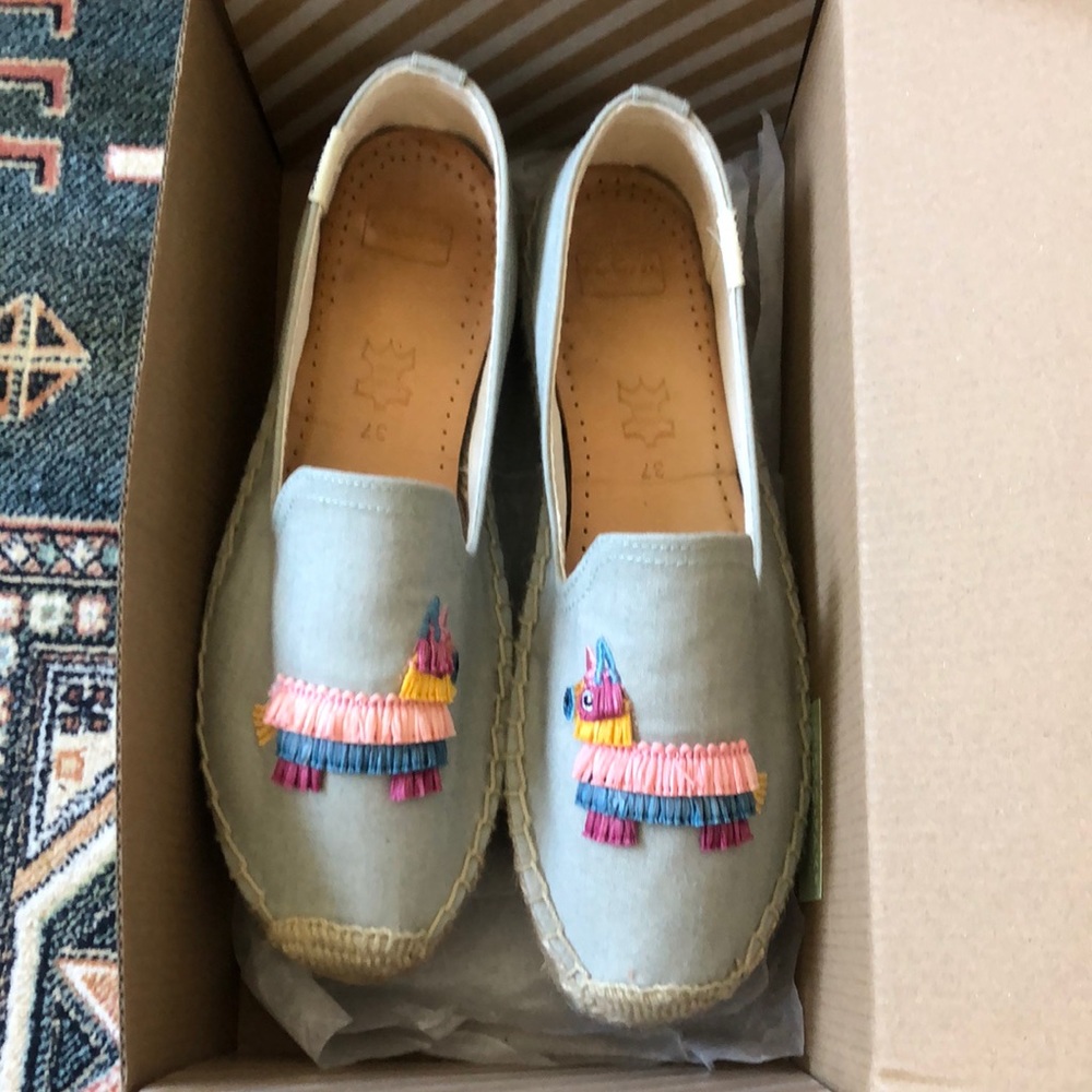 Brand New- Soludos Pinata Chambray Espadrille